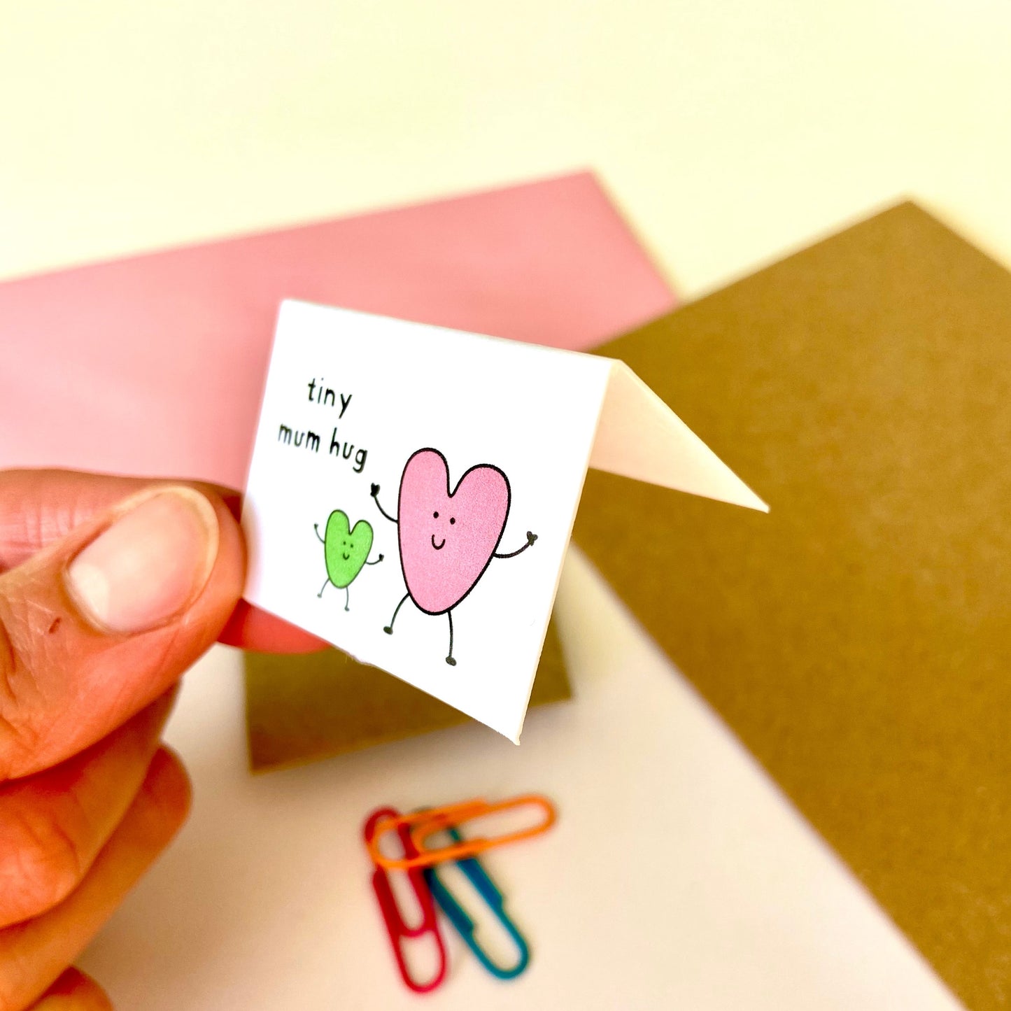 Tiny Mum Hug Card